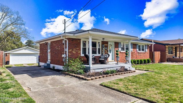 11809 Mahogany Dr, Louisville, KY 40272