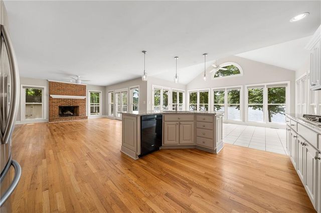 75 Spring Ridge Court, Newnan, GA 30265