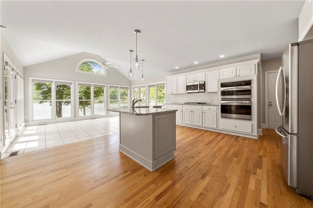 75 Spring Ridge Court, Newnan, GA 30265