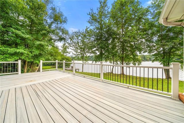 75 Spring Ridge Court, Newnan, GA 30265