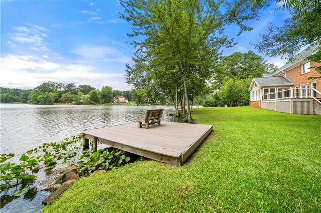 75 Spring Ridge Court, Newnan, GA 30265