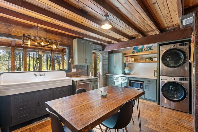 521 Conrad Hills Road, Havana, FL 32333