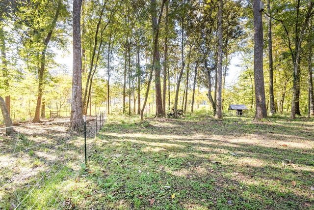 521 Conrad Hills Road, Havana, FL 32333