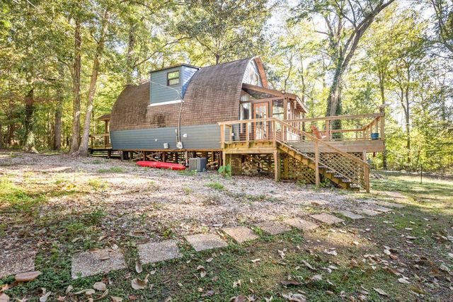 521 Conrad Hills Road, Havana, FL 32333