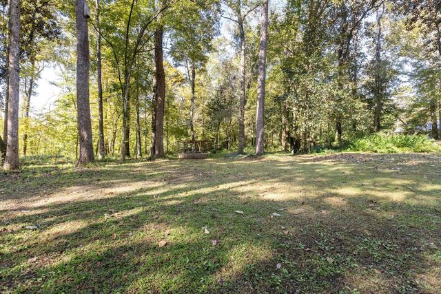 521 Conrad Hills Road, Havana, FL 32333