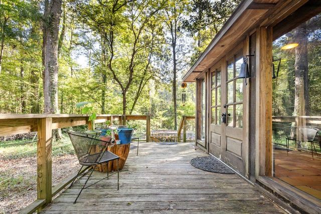 521 Conrad Hills Road, Havana, FL 32333