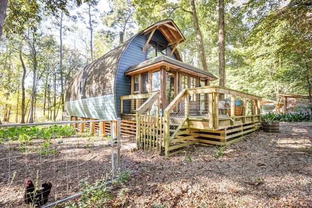 521 Conrad Hills Road, Havana, FL 32333