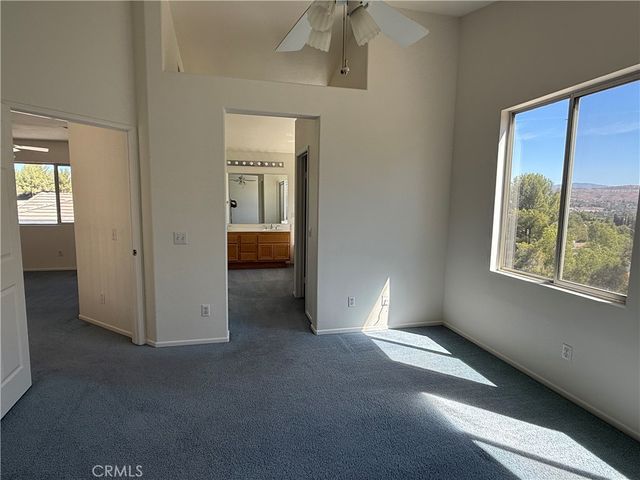 26506 Isabella, Canyon Country, CA 91351