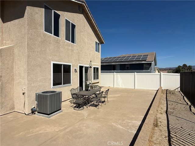 26506 Isabella, Canyon Country, CA 91351