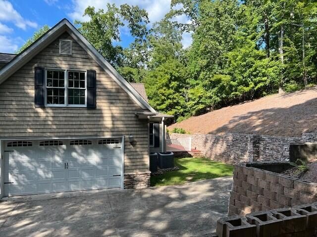 459 Hutcherson Drive, Rocky Face, GA 30740