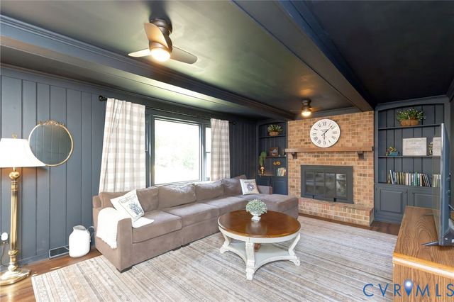 13065 Riverside Ct, Ashland, VA 23005