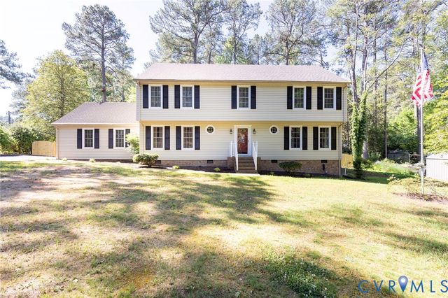 13065 Riverside Ct, Ashland, VA 23005