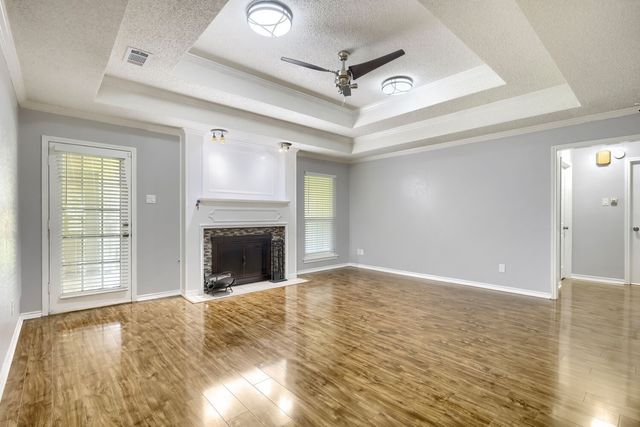 504 Wisterglen Drive, Desoto, TX 75115