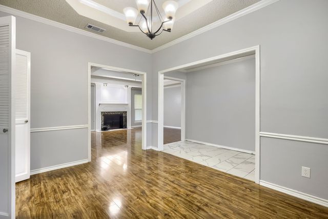 504 Wisterglen Drive, Desoto, TX 75115