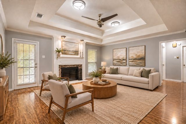 504 Wisterglen Drive, Desoto, TX 75115