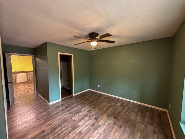 606 Lilly Street, Cleburne, TX 76033