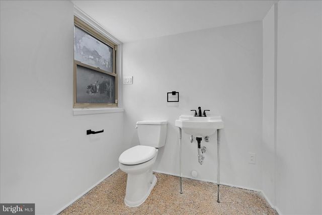 526 HARDING AVE, Reading, PA 19607