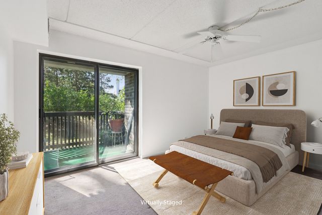 920 Vose Drive 106, Gurnee, IL 60031