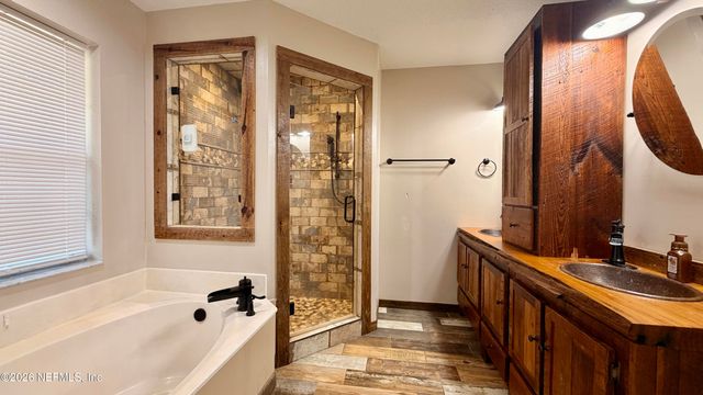 5776 MIDDLETON Court, Jacksonville, FL 32234