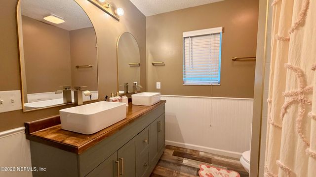 5776 MIDDLETON Court, Jacksonville, FL 32234