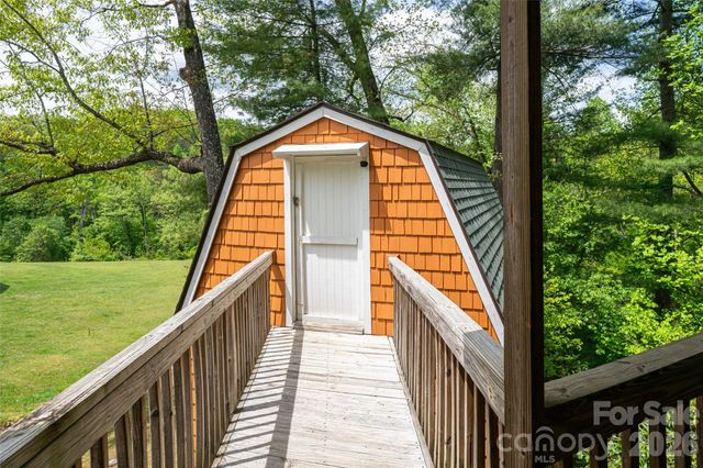 22 Otter Lane, Candler, NC 28715