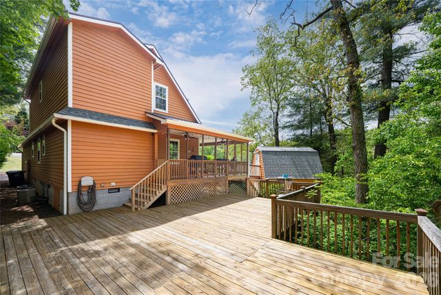 22 Otter Lane, Candler, NC 28715