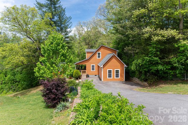 22 Otter Lane, Candler, NC 28715