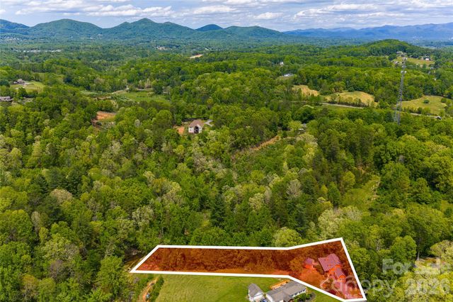 22 Otter Lane, Candler, NC 28715