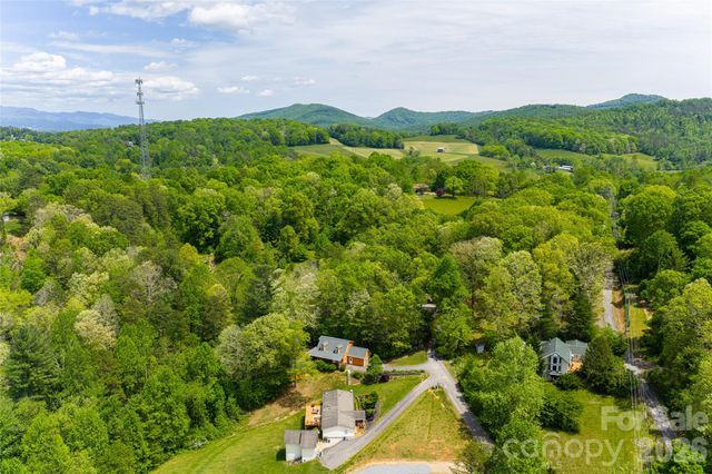 22 Otter Lane, Candler, NC 28715