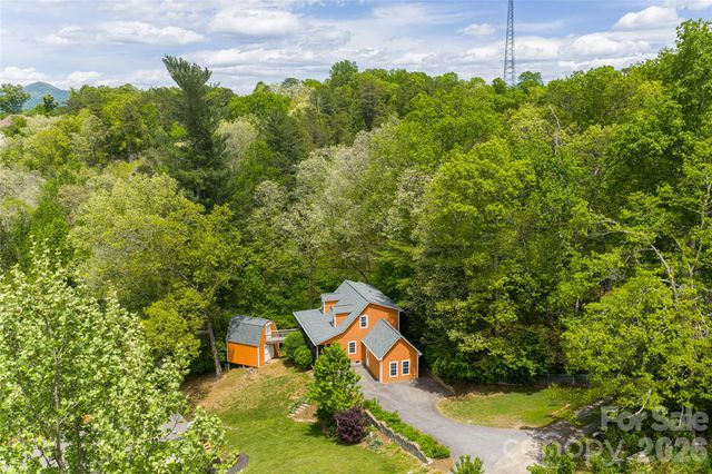 22 Otter Lane, Candler, NC 28715
