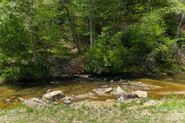 22 Otter Lane, Candler, NC 28715