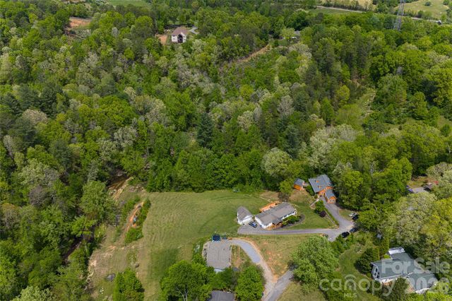 22 Otter Lane, Candler, NC 28715