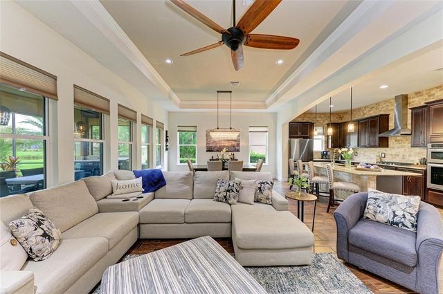 4703 TOBERMORY WAY, Bradenton, FL 34211