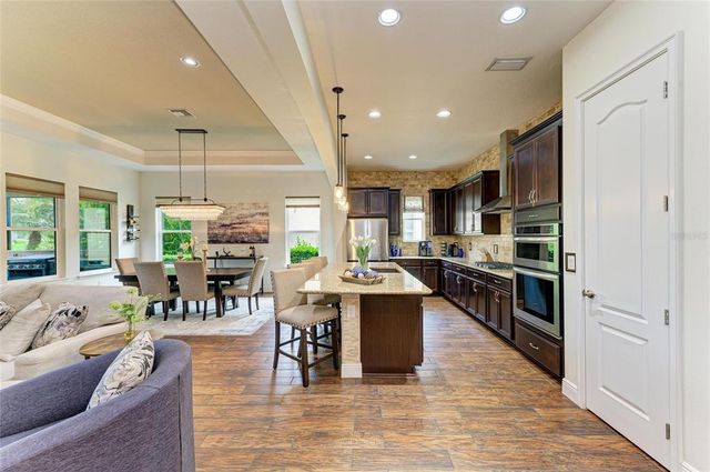 4703 TOBERMORY WAY, Bradenton, FL 34211
