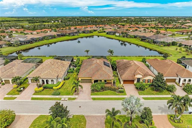 4703 TOBERMORY WAY, Bradenton, FL 34211