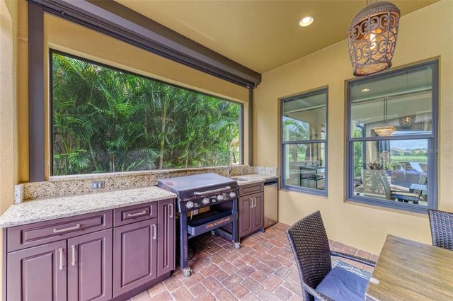 4703 TOBERMORY WAY, Bradenton, FL 34211