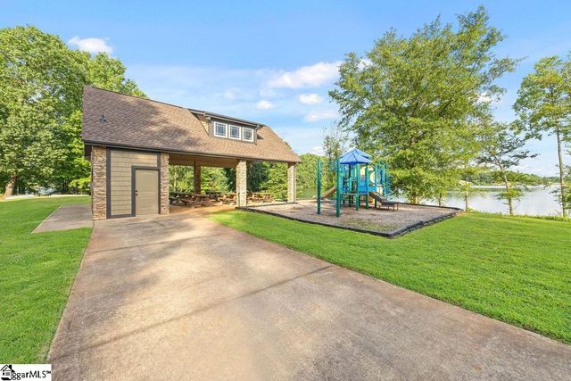 325 Reflection Drive, Lyman, SC 29365