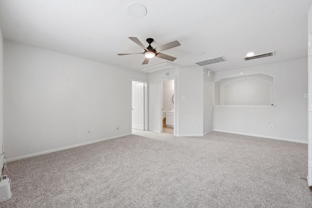 26 Griffin Hill Court, The Woodlands, TX 77382