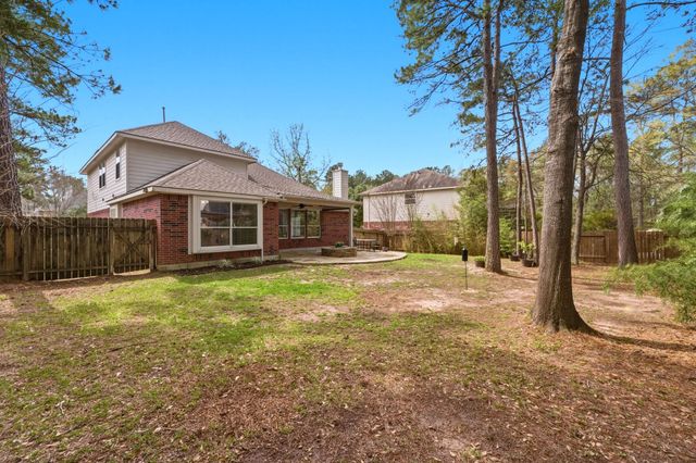 26 Griffin Hill Court, The Woodlands, TX 77382