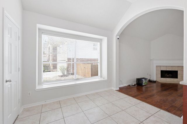 26 Griffin Hill Court, The Woodlands, TX 77382