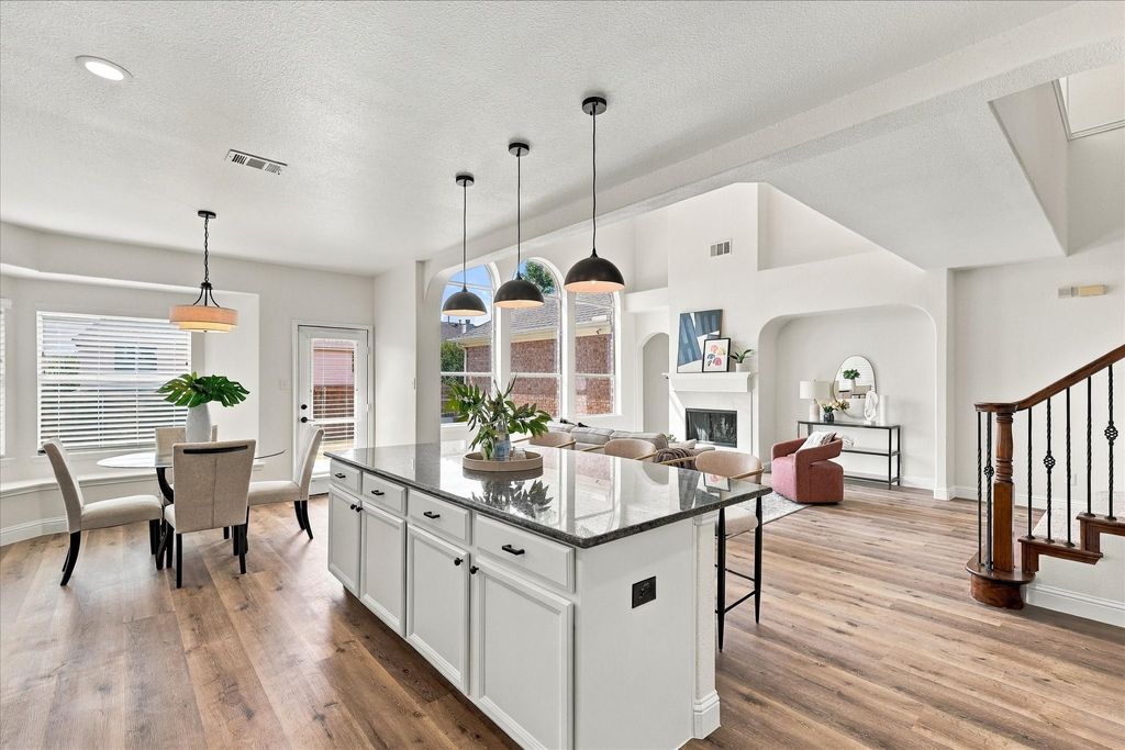 10236 Vintage Drive, Fort Worth, TX 76244 — exterior