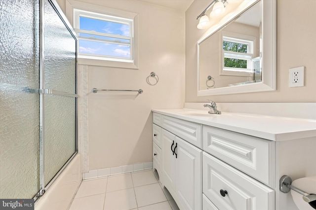 1351 CLOVER LN, Feasterville Trevose, PA 19053