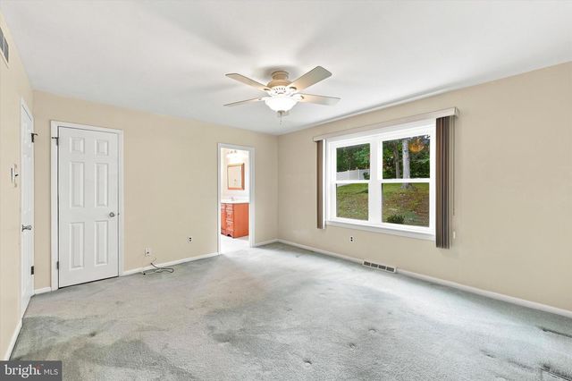 1351 CLOVER LN, Feasterville Trevose, PA 19053