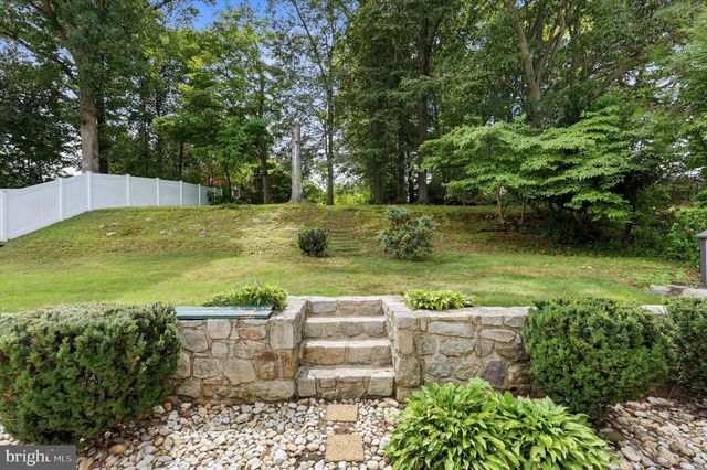 1351 CLOVER LN, Feasterville Trevose, PA 19053
