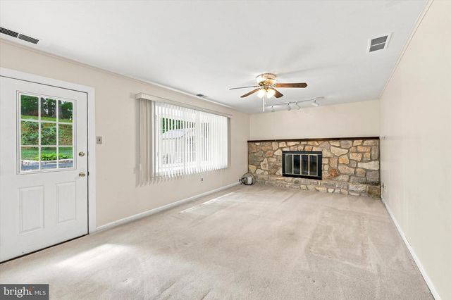 1351 CLOVER LN, Feasterville Trevose, PA 19053