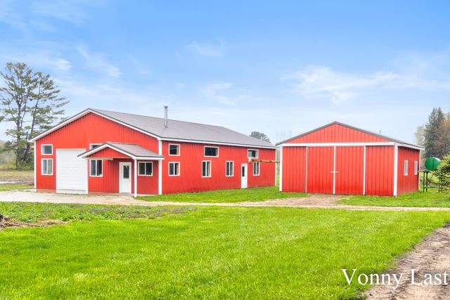 950 W 40th Street, Sherman Twp - Newaygo, MI 49412