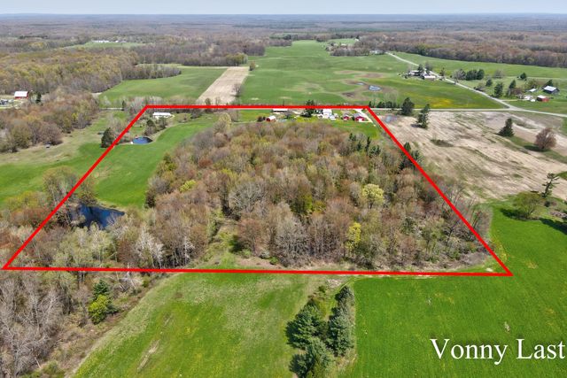 950 W 40th Street, Sherman Twp - Newaygo, MI 49412