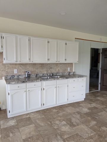 950 W 40th Street, Sherman Twp - Newaygo, MI 49412