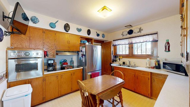 223 N Washington STREET, Viroqua, WI 54665