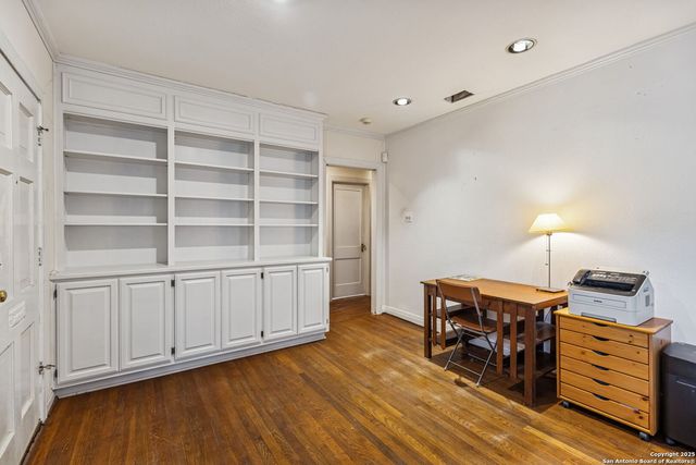 126 College Blvd., San Antonio, TX 78209